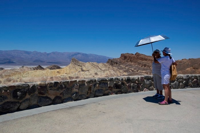 Panorama Death Valley: Taman Terpanas di Dunia!